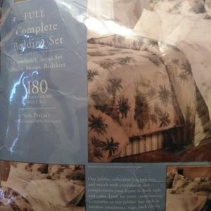 New Full size comforter set